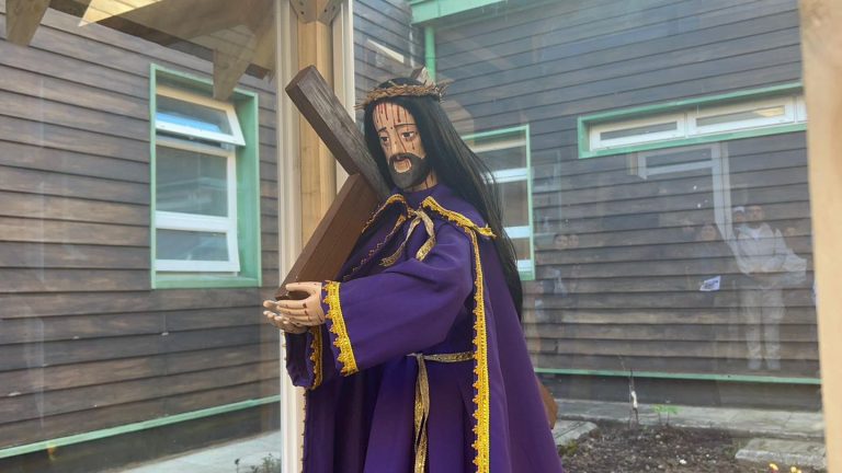 Inauguran centro de oración en Cesfam de Quemchi